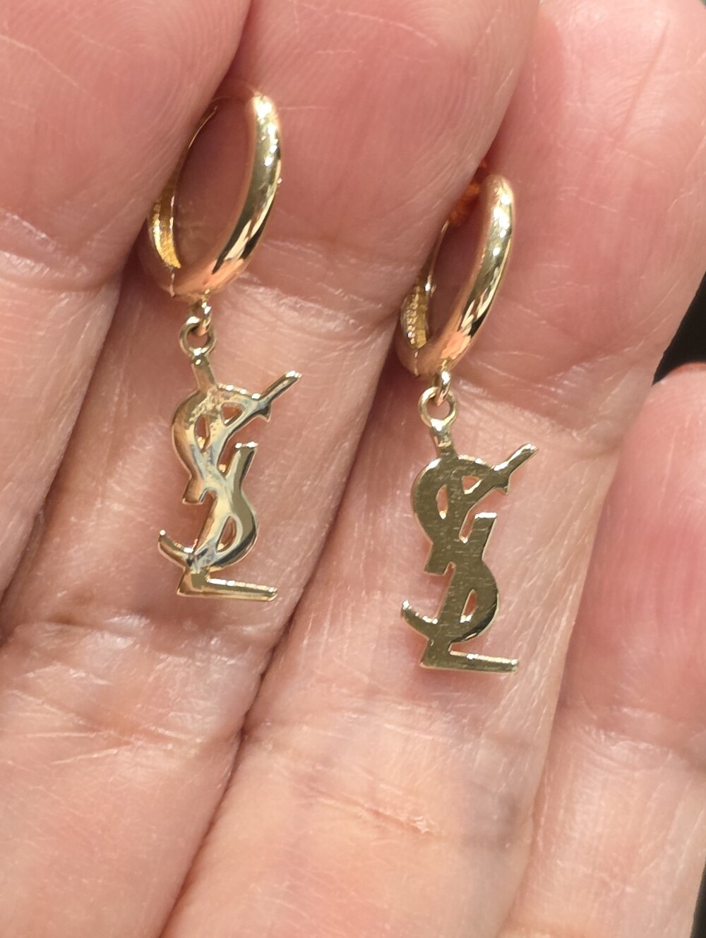 🦋🎶18K Gold YSL Logo Hoop Drop Earrings🎶🦋